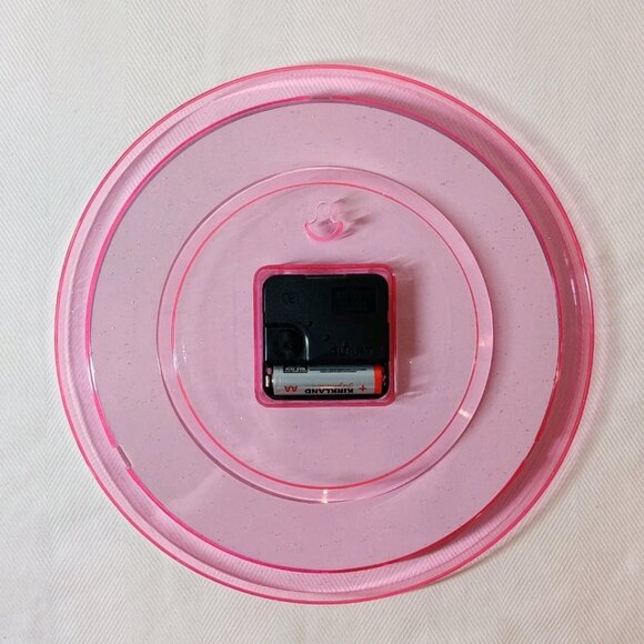 Betty Boop Pink Clock  🕰😮 - Picture 2 of 3